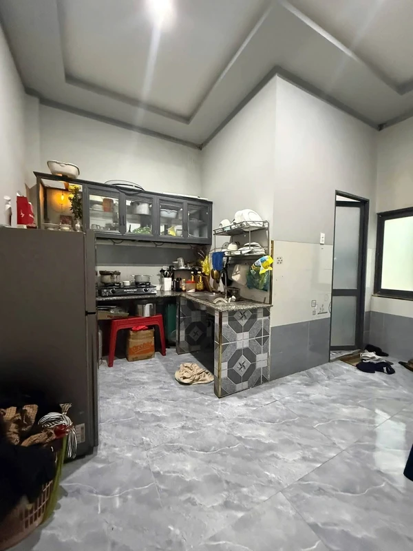 Bán nhà cấp 4 mặt tiền 80m2, 2 phòng ngủ Phan Thiết