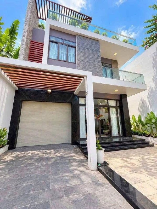 Bán biệt thự 4 phòng 230m2 Bửu Long Biên Hòa 11.9 tỷ
