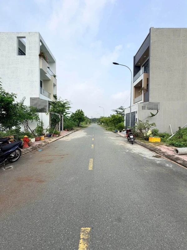 Bán nhà phố 4PN Tân Phong Biên Hòa 132m² giá 4,15 tỷ 1toalet
