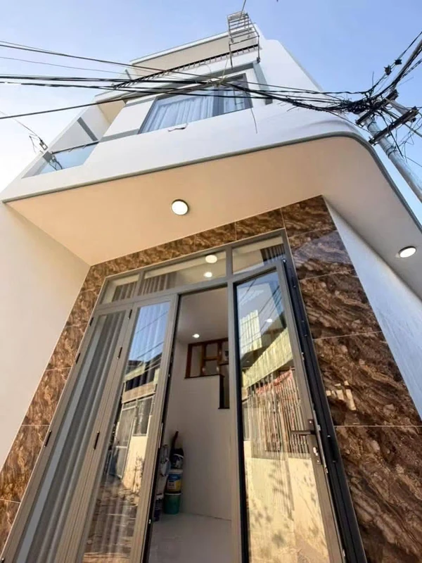 Nhà bán 3 tầng 40m² 3PN Âu Cơ Phú Tài 1 tỷ 400