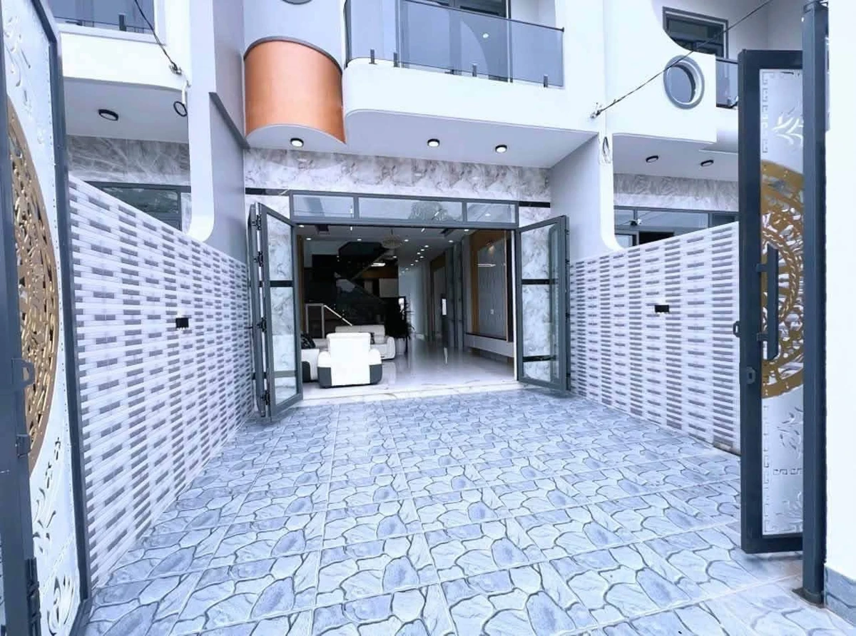 Bán nhà 1 trệt 1 lầu 3PN mặt tiền kênh Mỹ Nhơn, 140m², 2 tỷ 850 - Ảnh thu nhỏ 3