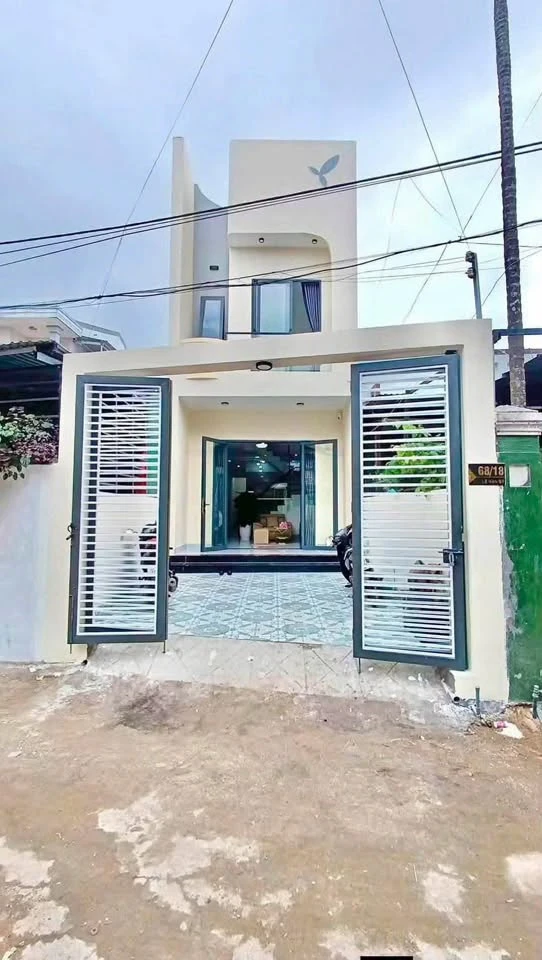 Bán nhà 3PN Lê Văn Sỹ 90m² full nội thất 2.7 tỷ - Ảnh 1