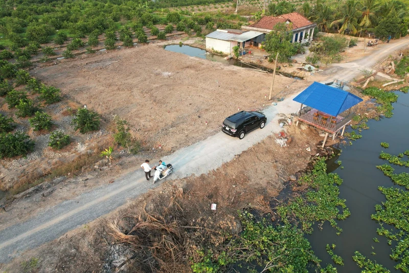 Bán đất thổ cư view sông 186-203m2 giá 390 triệu tại Thạnh Hòa, Bến Lức