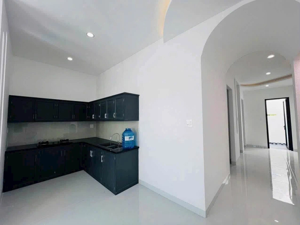 Bán nhà 2 phòng ngủ 105m2 Phạm Thị Ngư, Lâm Đồng - Ảnh thu nhỏ 4
