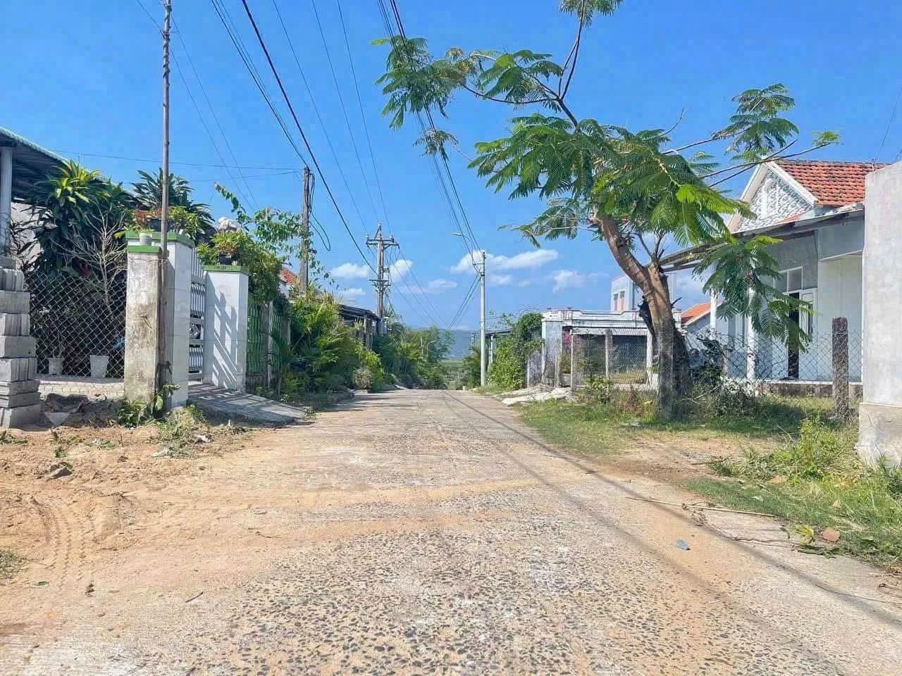 Bán lô đất Đông Hoà, Phú Yên 144 m² - Ảnh 1