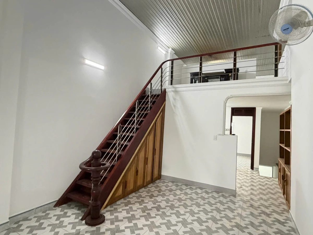 Nhà mặt tiền kinh doanh Phạm Văn Đồng Tân Phú 50m2 4.25 tỷ - Ảnh thu nhỏ 5