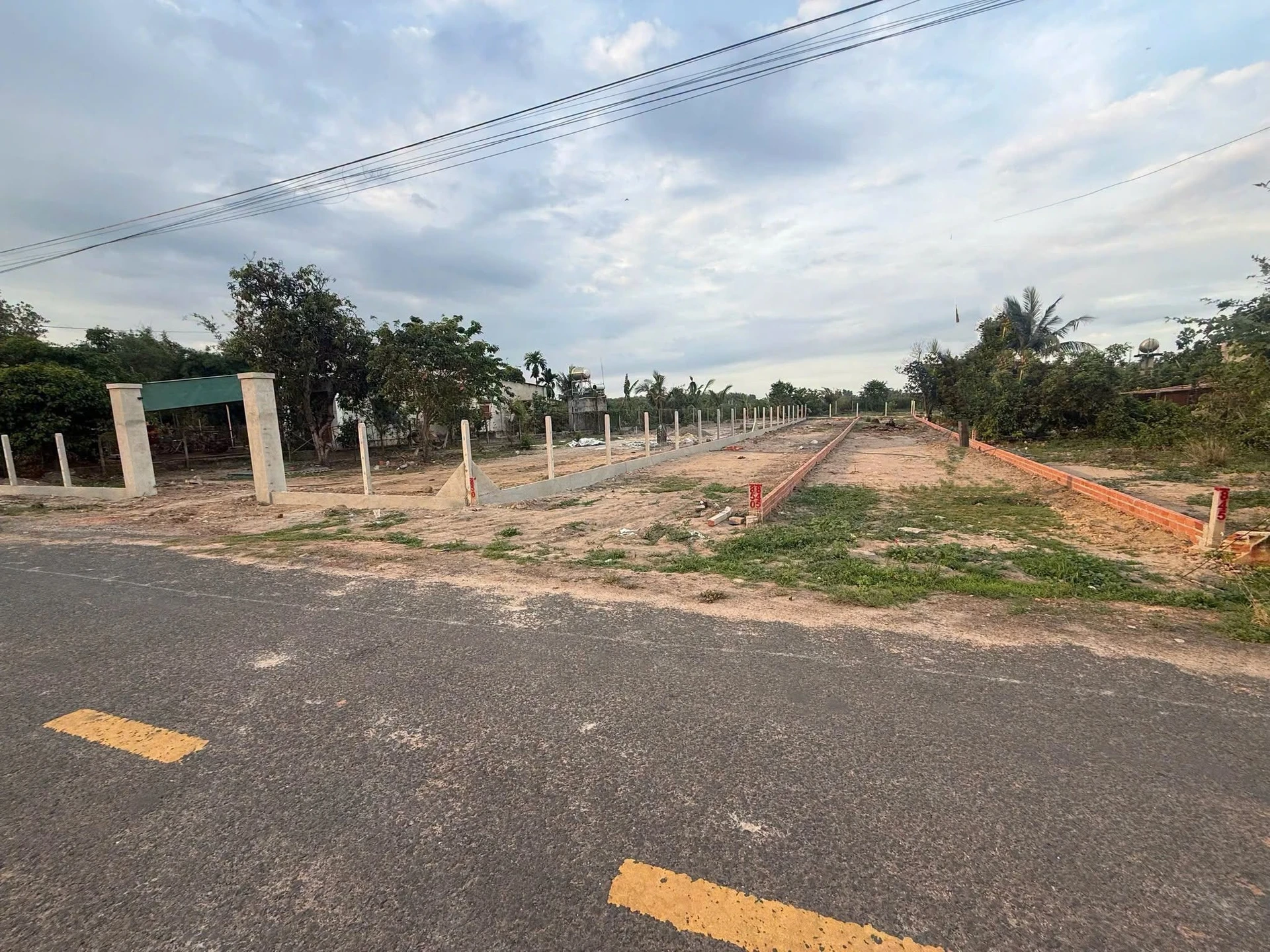 Bán đất thổ cư 120m2 mặt tiền Dương Minh Châu, Tây Ninh - Ảnh 1