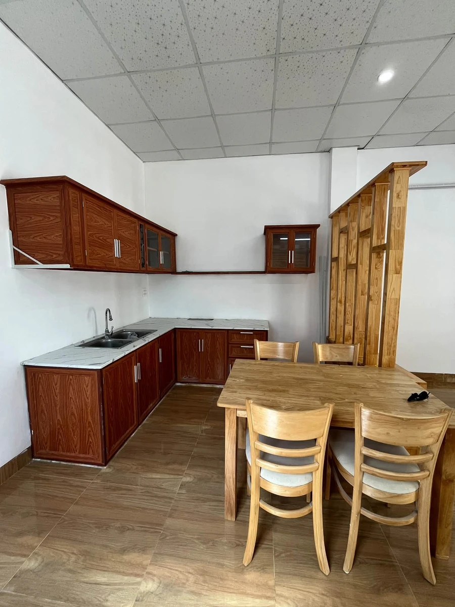 Bán nhà cấp 4 mặt tiền 50m² Nguyễn Bỉnh Khiêm - Ảnh thu nhỏ 2