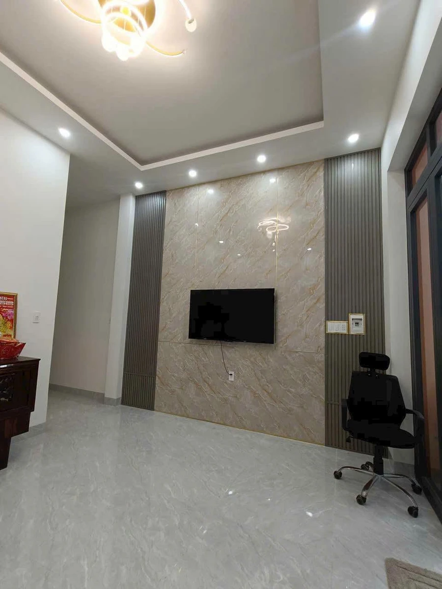 Bán nhà mặt tiền Nguyễn Văn Nhị 3PN 100m² 1,99 tỷ Nhà Bè - Ảnh thu nhỏ 5