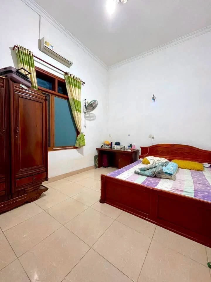 Bán nhà mặt tiền 5x20m Lý Đạo Thành Quảng Ngãi 3 tỷ - Ảnh thu nhỏ 2
