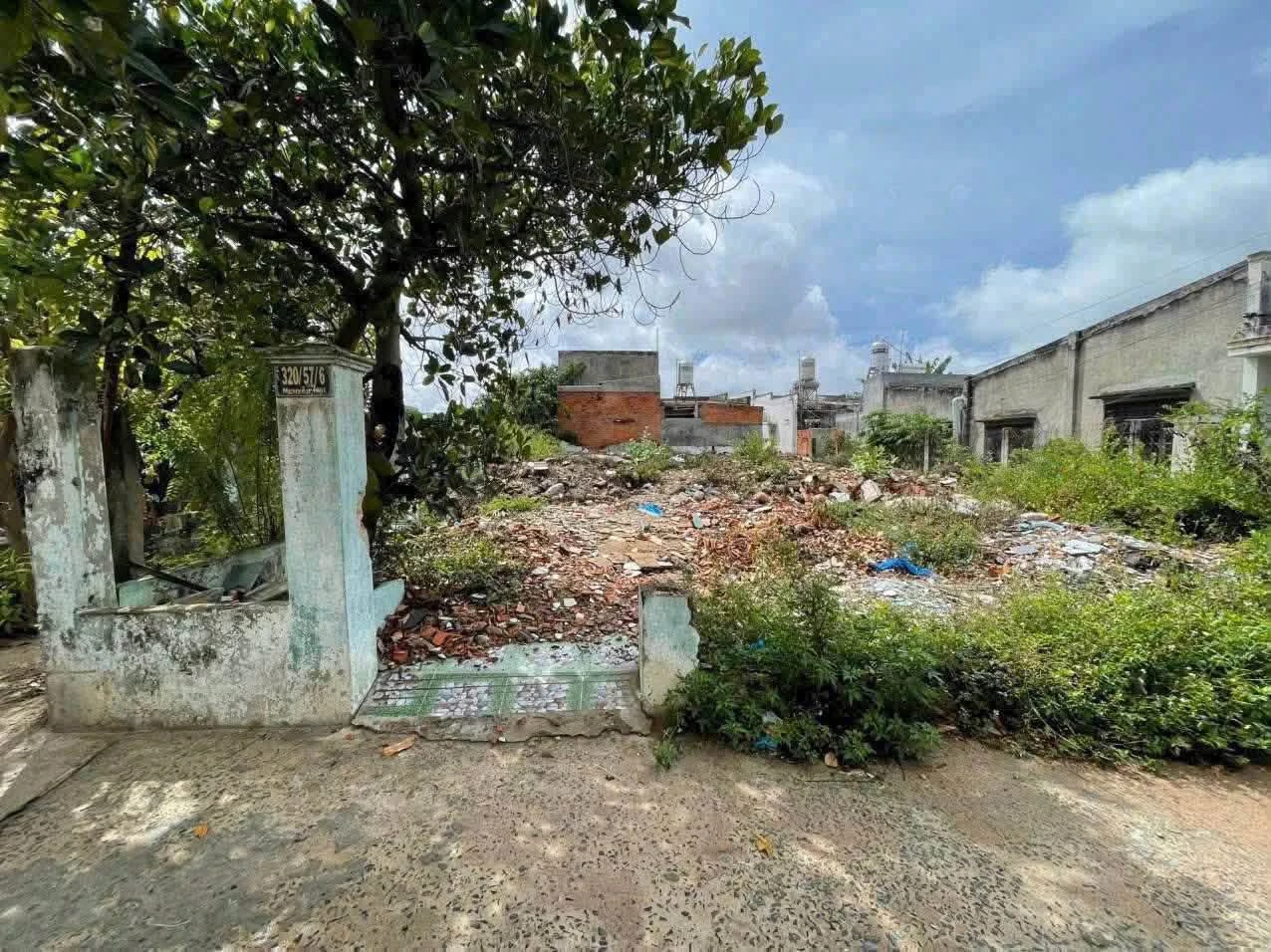 Bán đất thổ cư 220m2 hai mặt tiền Nguyễn Hội, Quận 12 - Ảnh 1