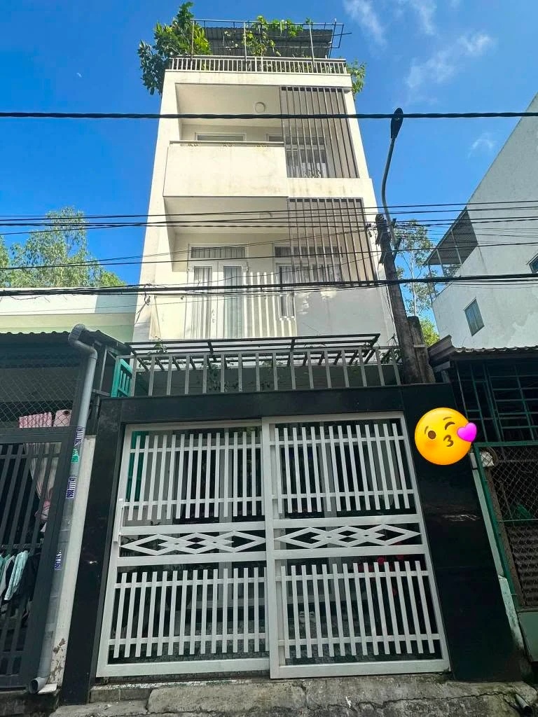 Bán nhà mặt tiền 3 tầng Ghềnh Ráng Quy Nhơn 46m² - Ảnh 1