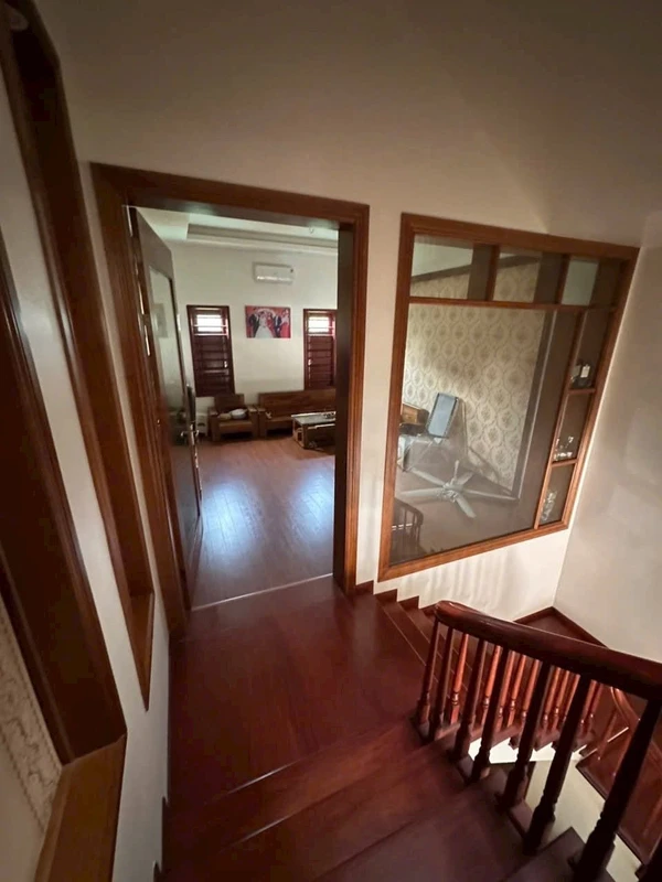 Bán nhà mặt phố 4 tầng, 4PN, 67.5m2, Hải Dương