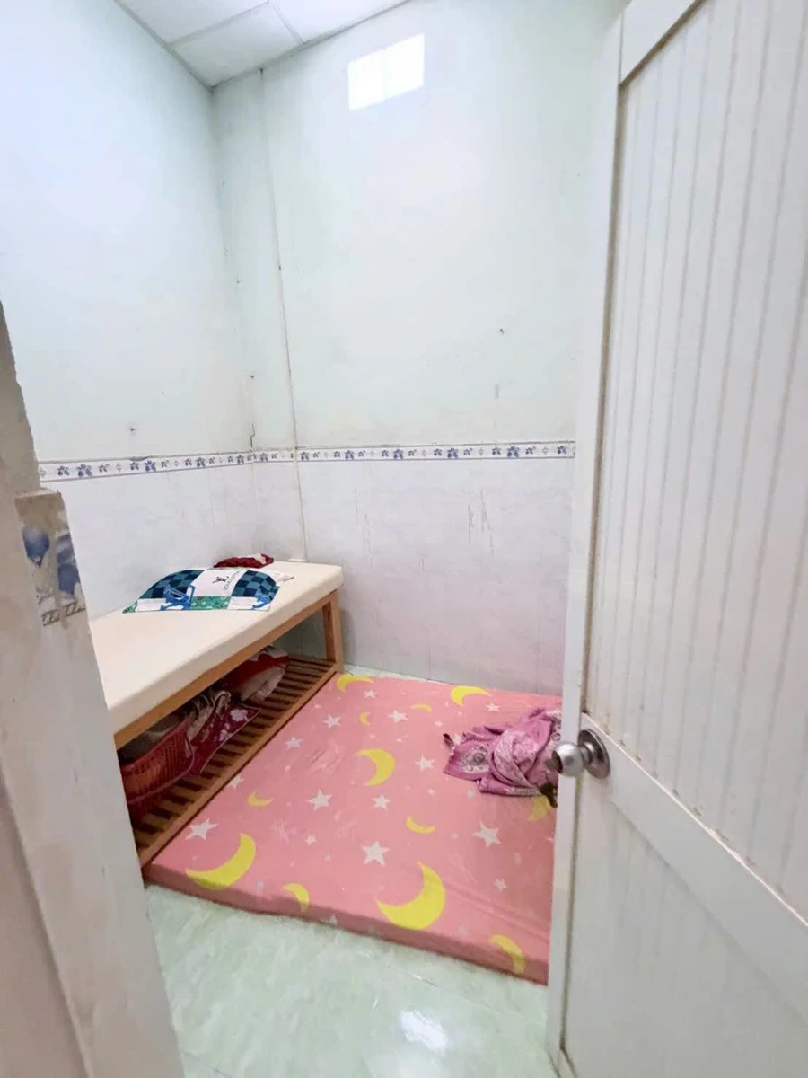 Nhà gần biển Lê Lợi Phan Thiết 70m² giá 1 tỷ 390 triệu - Ảnh thu nhỏ 2