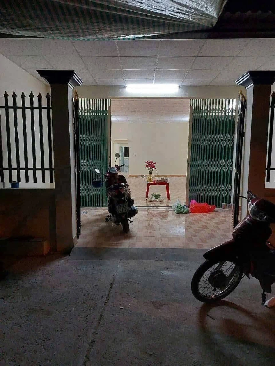 Bán 2 căn nhà liền kề mặt tiền đường số 3 KDC Chợ Mới Long Cang, Cần Đước, Long An - Ảnh thu nhỏ 3