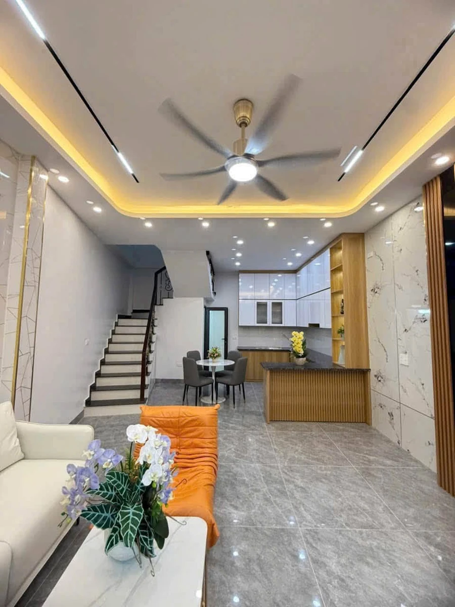 Bán nhà 3 tầng 67m² ngõ Ngô Quyền Hải Dương giá 2.58 tỷ - Ảnh 1