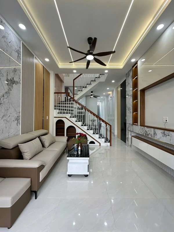 Bán nhà phố 1 trệt 1 lầu 4x20m, 3 phòng ngủ, gần BV Đồng Nai, Phường Tam Hiệp