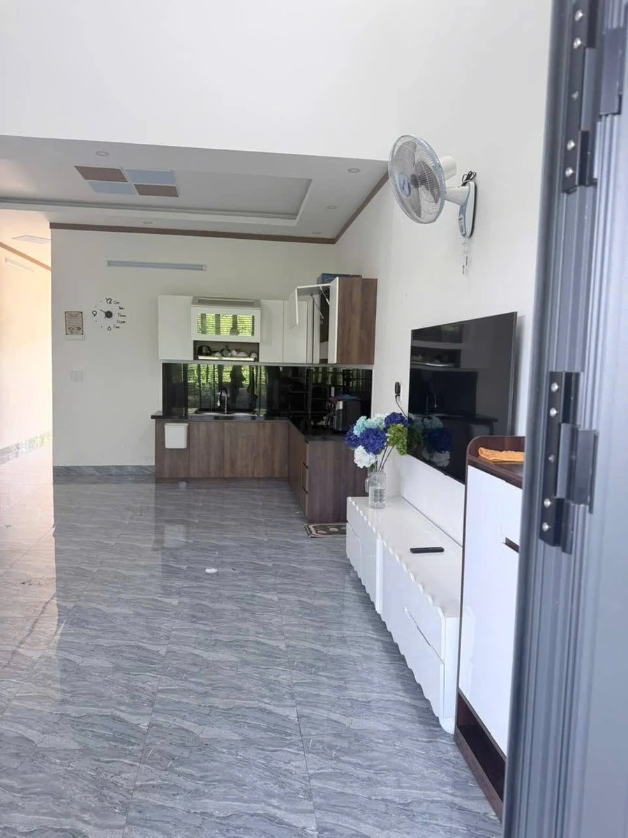 Bán nhà mê lửng 3 phòng ngủ 250m² Phường Tân An Mới 2 tỷ 290 - Ảnh 1