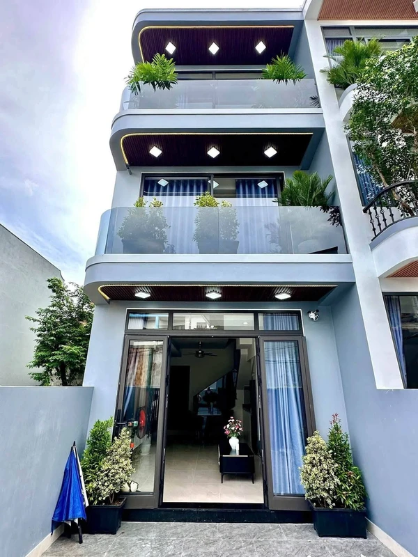 Bán nhà 3 tầng kiệt ô tô 65m2 Duy Tân, Huế
