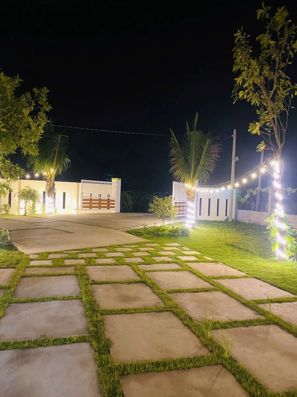 Bán nhà vườn 1.800m² gần Phan Thiết 2,2 tỷ - Ảnh 1
