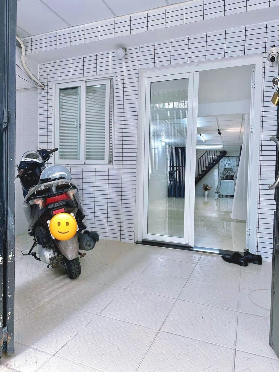 Bán nhà 2 tầng 58m2 nở hậu 3 phòng ngủ đường Huỳnh Văn Bánh, Phú Nhuận giá 7 tỷ - Ảnh thu nhỏ 3