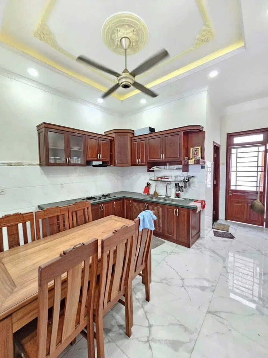 Bán nhà 1 trệt 2 lầu 72m² 3PN Dĩ An 6,65 tỷ - Ảnh thu nhỏ 4