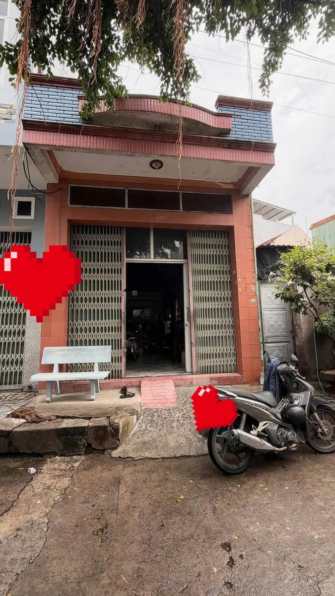 Bán nhà hẻm 1 tầng 101.5m2, 2PN tại Quy Nhơn 5 tỷ - Ảnh 1