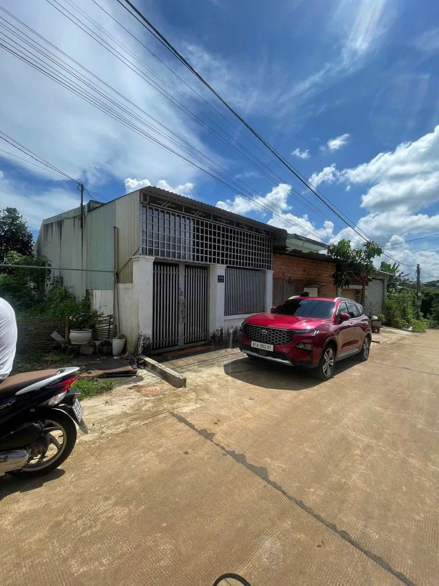Bán nhà hẻm 75m2 2 phòng ngủ Lê Thánh Tôn Quận 1 - Ảnh thu nhỏ 3