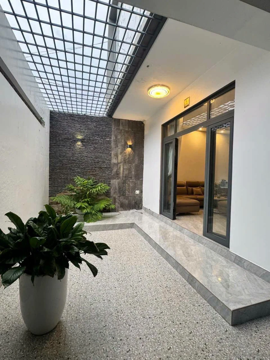 Bán biệt thự mặt tiền Văn Cao Rạch Giá 200m², 3PN - Ảnh thu nhỏ 2