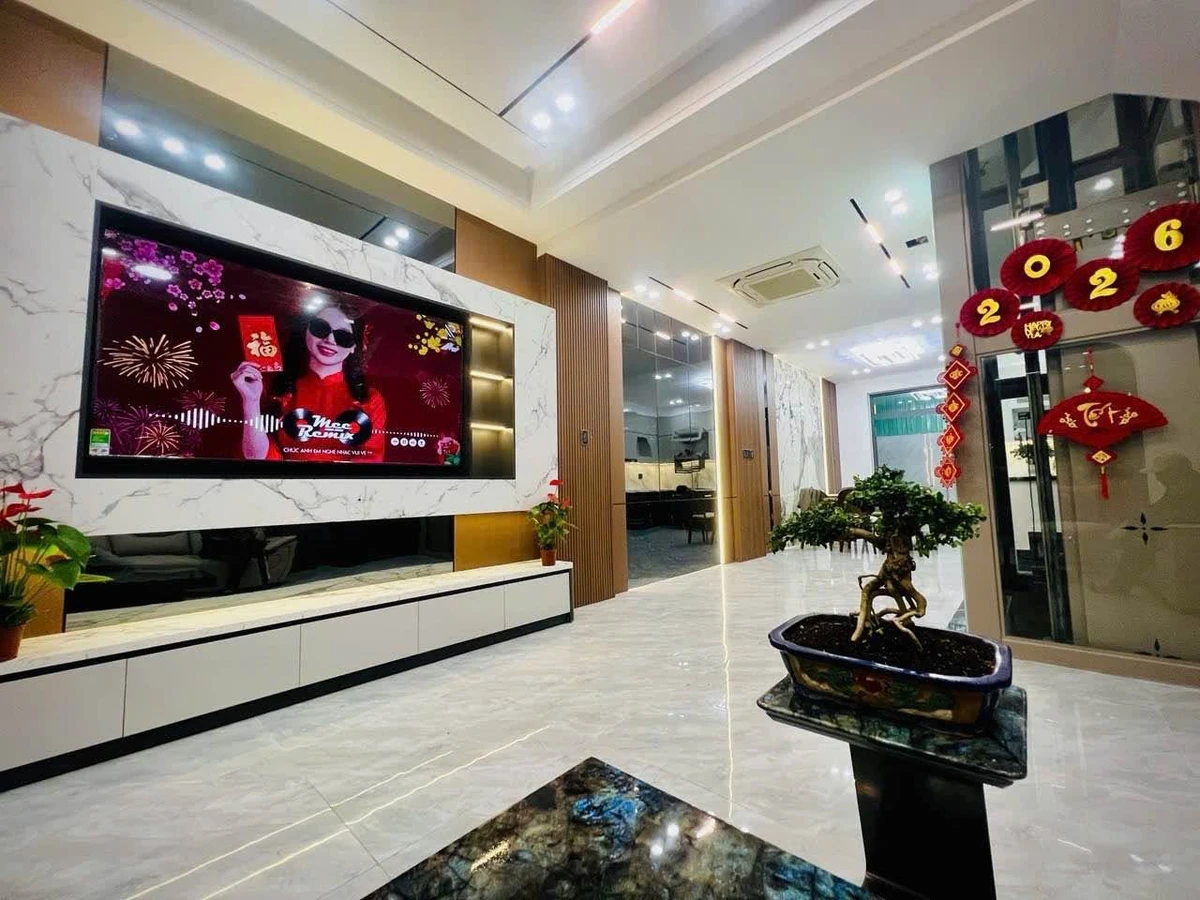 Bán nhà 3 tầng 1 tum 100m2 khu Mỹ Gia 9.9 tỷ - Ảnh 1