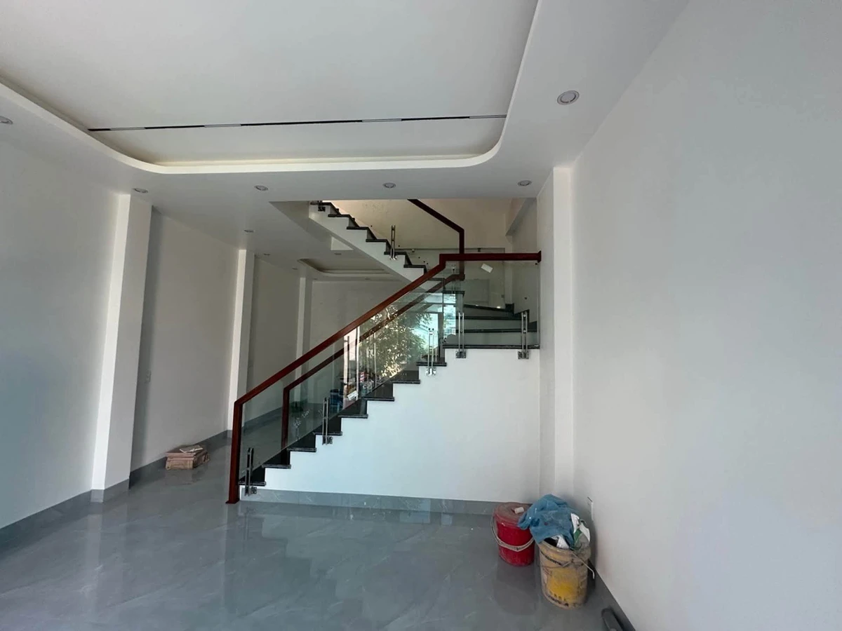 Bán nhà cột 5, 50m2, 3 tầng, 2.2 tỷ - Ảnh thu nhỏ 4