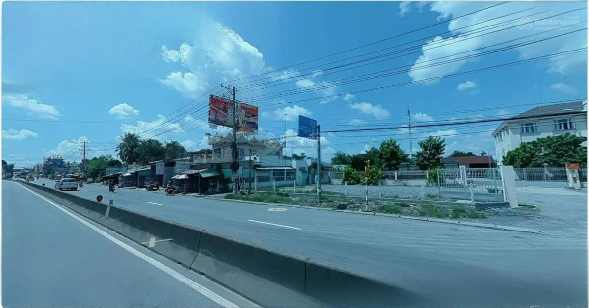 Đất mặt tiền vuông đẹp - Quốc lộ 22 - Trảng Bàng - Tây Ninh - 5335m² - 48x100m nở hậu, giảm 45 tỷ - Ảnh thu nhỏ 2