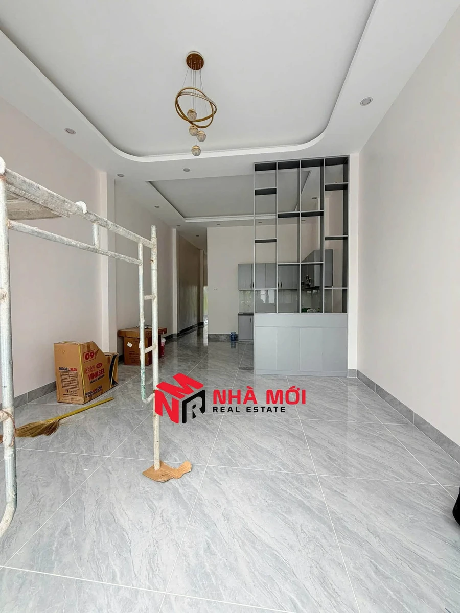 Bán nhà cấp 4 sân ô tô 4,5x22m đường Phạm Văn Bạch, KDC Tân Xuyên giá 1,7 tỷ - Ảnh thu nhỏ 2