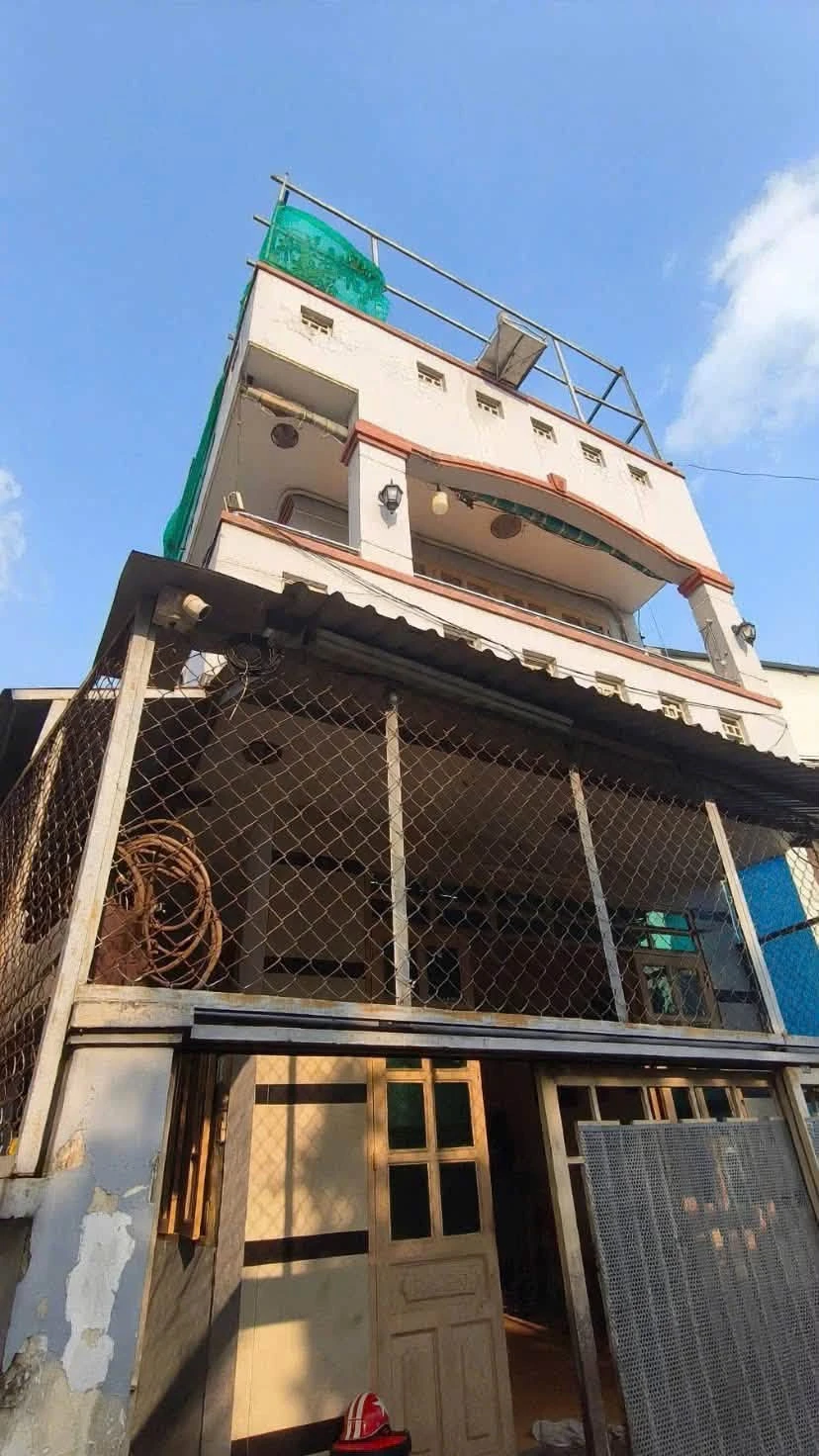Bán nhà 3 tầng 110m² ngang 7m hẻm Hồ Văn Tư, Thủ Đức - Ảnh 1