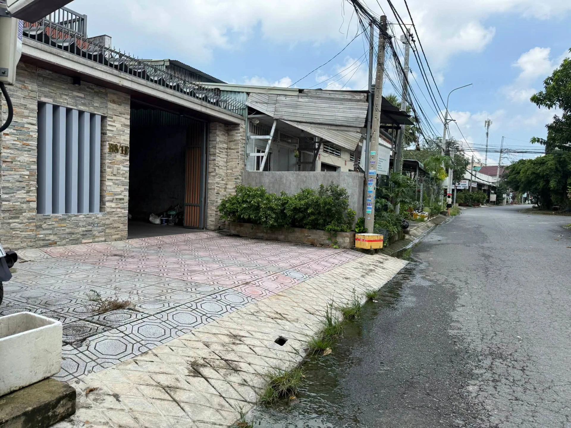 Bán Biệt Thự 200m2 gần Khu Dân Cư Tân Phong 7 tỷ 900 triệu - Ảnh 1