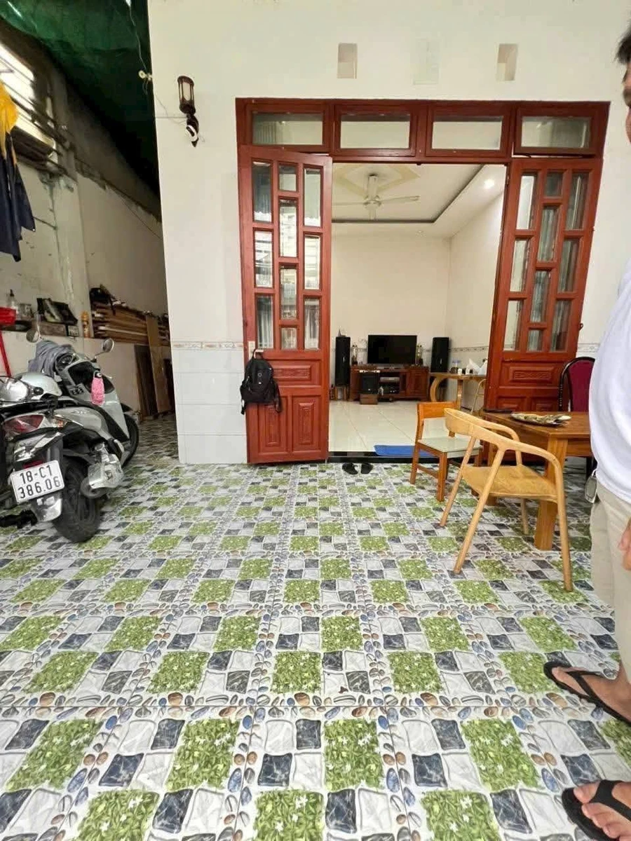 Bán nhà sổ hồng riêng 2 PN Dĩ An Bình Dương 102m², 2 tỷ 490 - Ảnh thu nhỏ 4