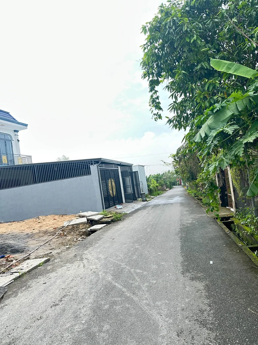 Bán nhà 1 trệt 1 lầu 3 PN, 113m² Phường Trảng Bom, 2 tỷ 350 - Ảnh 1