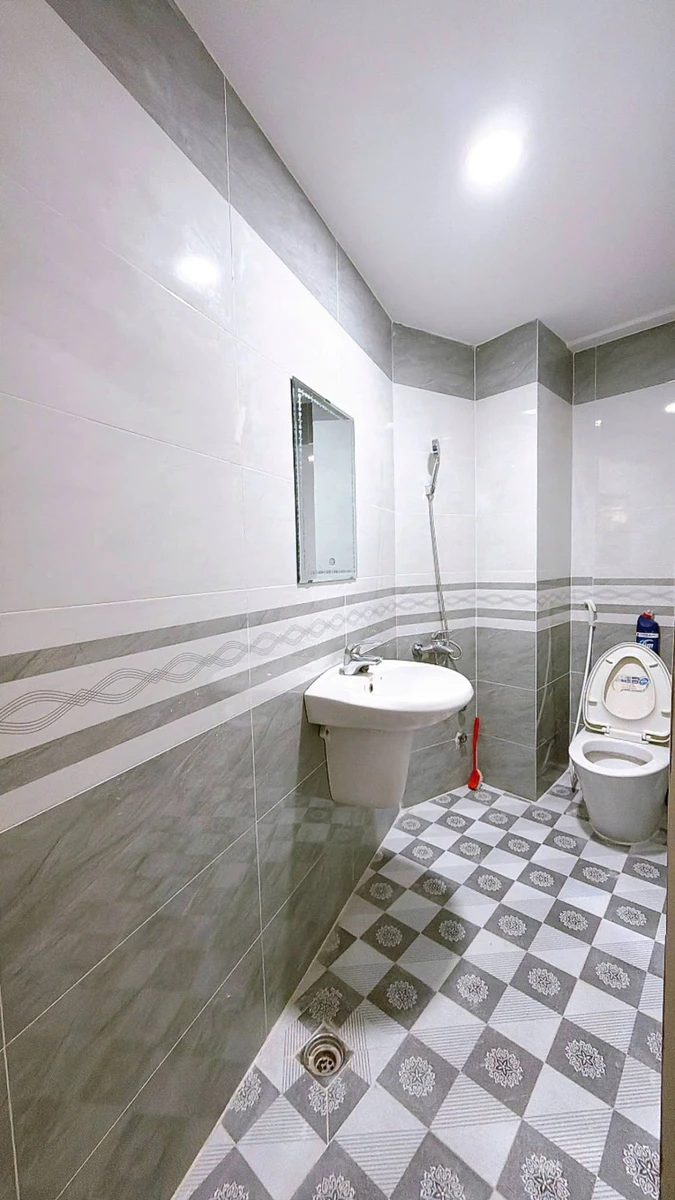 Bán nhà mới 1 trệt 1 lửng 2 lầu 37,7m2, 3PN, Phường Khánh Hội, Quận 4, giá 4,599 tỷ - Ảnh thu nhỏ 5
