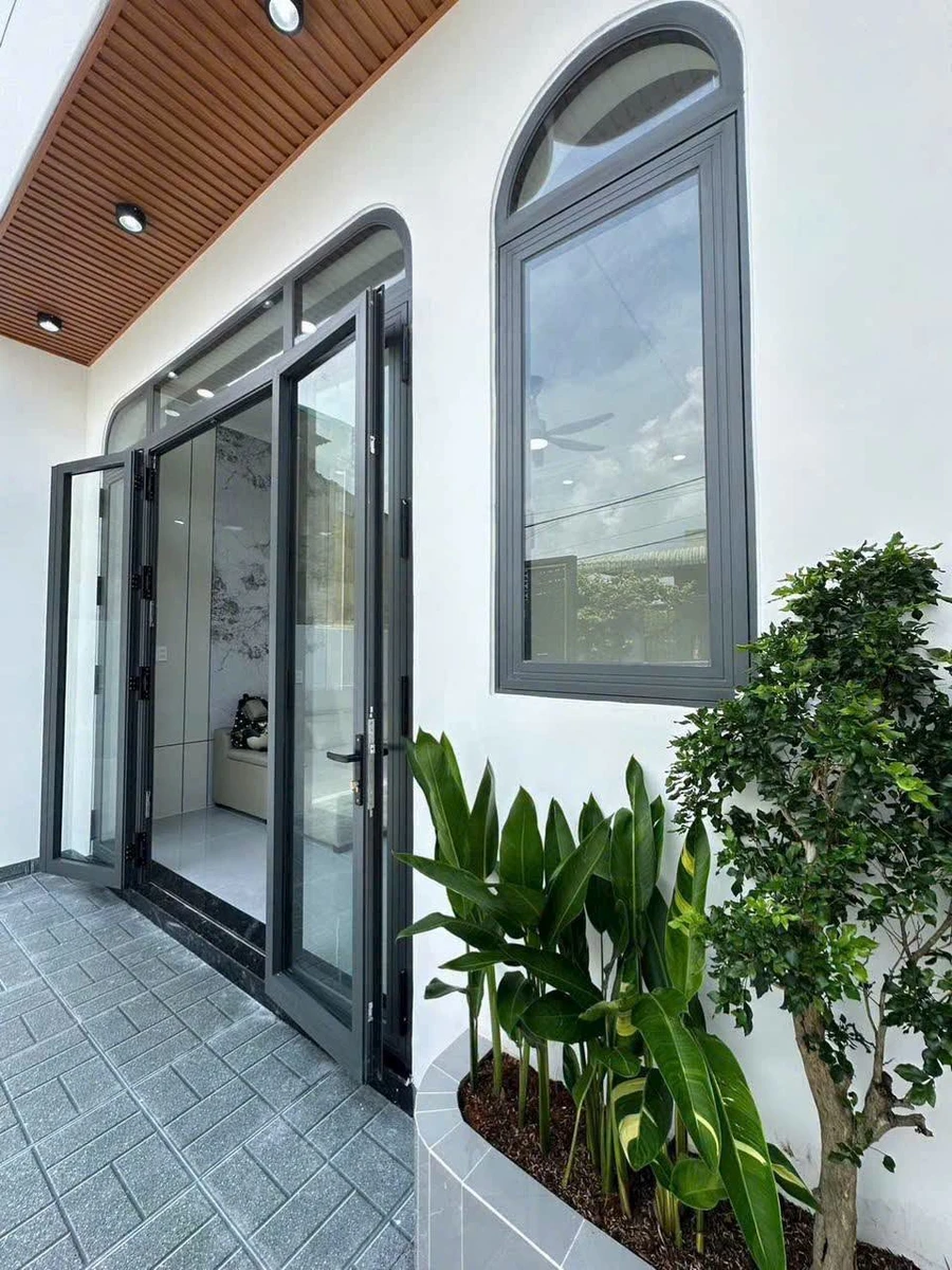Bán nhà sổ riêng 2PN, 100m² gần chợ Quang Thắng, Quận 12 - Ảnh thu nhỏ 3