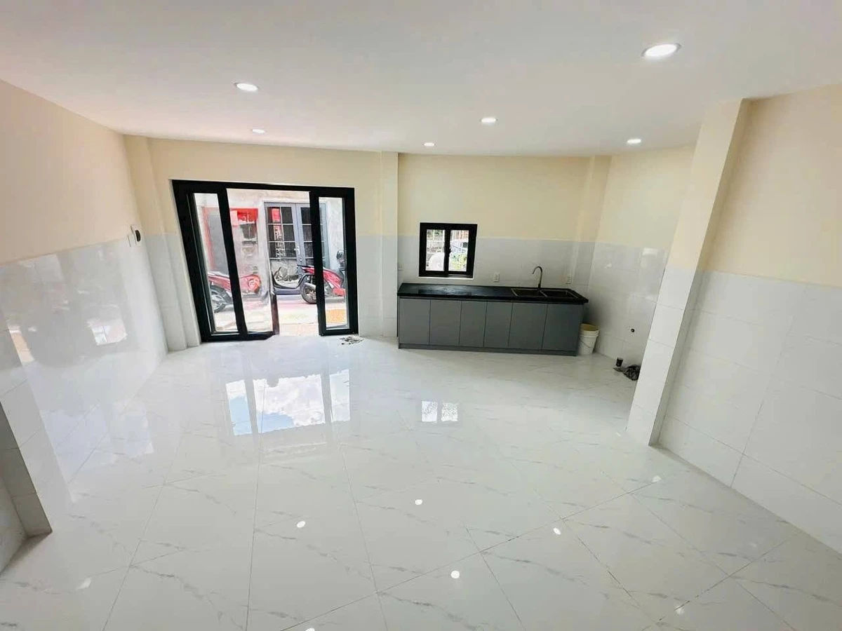 Bán nhà 2 tầng 2PN 80m2 Đường 11 Linh Xuân - Ảnh thu nhỏ 4