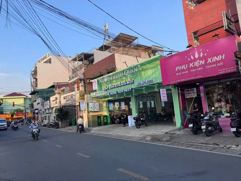 Bán đất 70m² hẻm Mai Hắc Đế, Buôn Ma Thuột 3 tỷ 450 tyyy