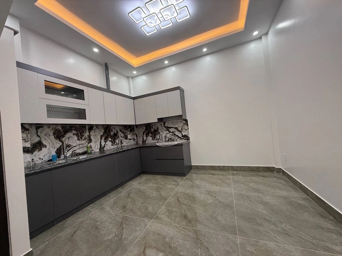 Bán nhà 47m2 3 tầng 3PN ô tô đỗ cửa Tân Phú - Ảnh 1
