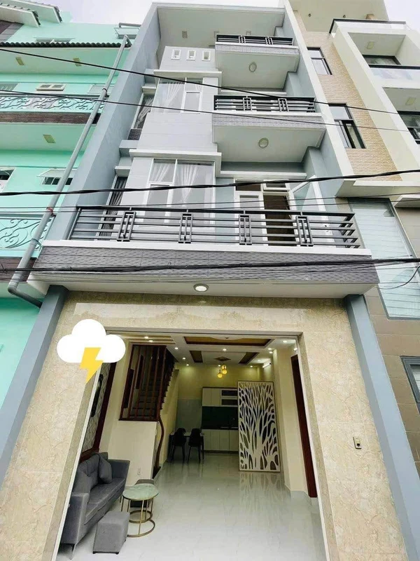Bán nhà hẻm ô tô 3 PN, 42.8m2 Lê Hồng Phong, Vũng Tàu
