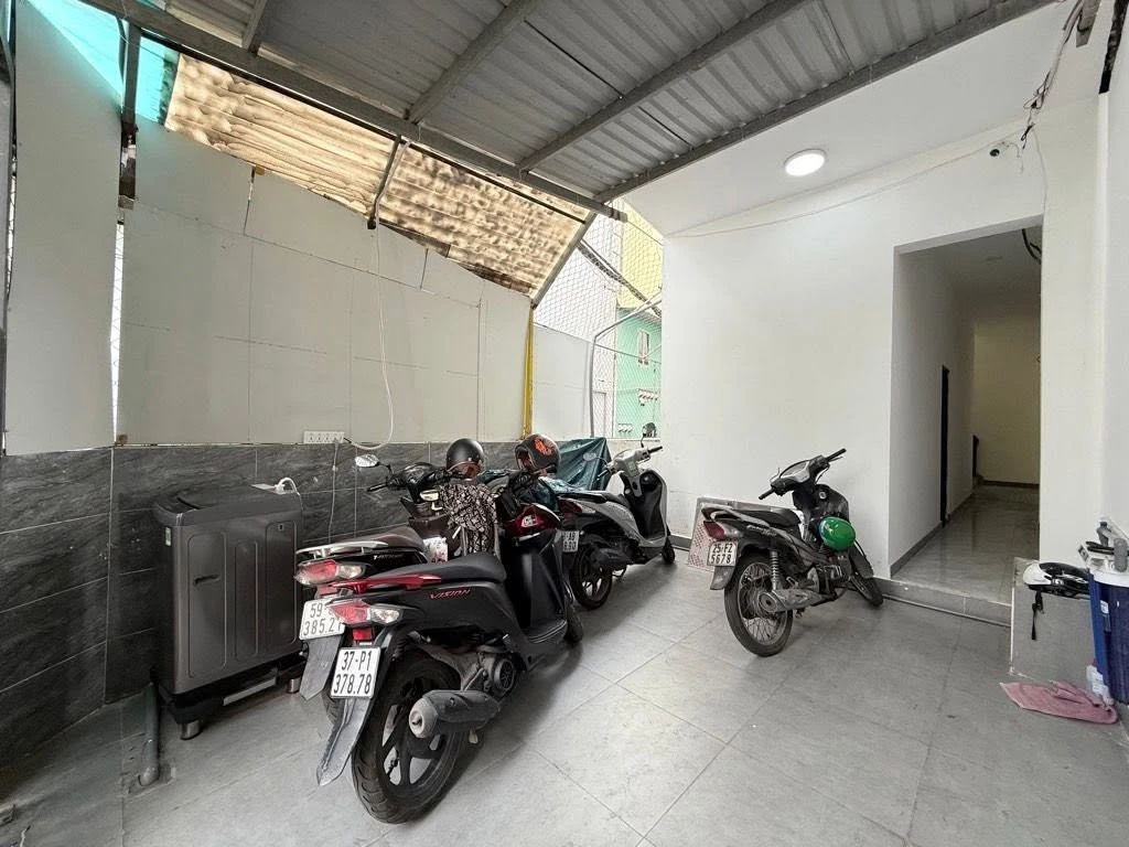 Bán nhà 78m2 3 tầng full nội thất Quảng Đức Phú Nhuận 10.9 tỷ - Ảnh thu nhỏ 5