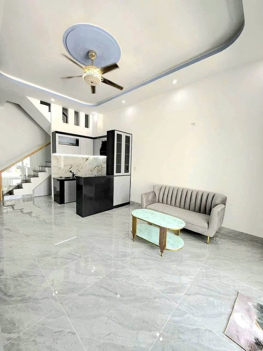 Bán nhà mới 1 trệt 1 lầu 3PN 94m² Rạch Dừa - Ảnh thu nhỏ 2