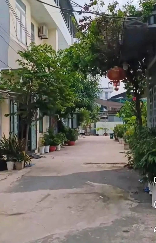 Bán shophouse mặt tiền A4, 200m2, Tân Bình 5x50