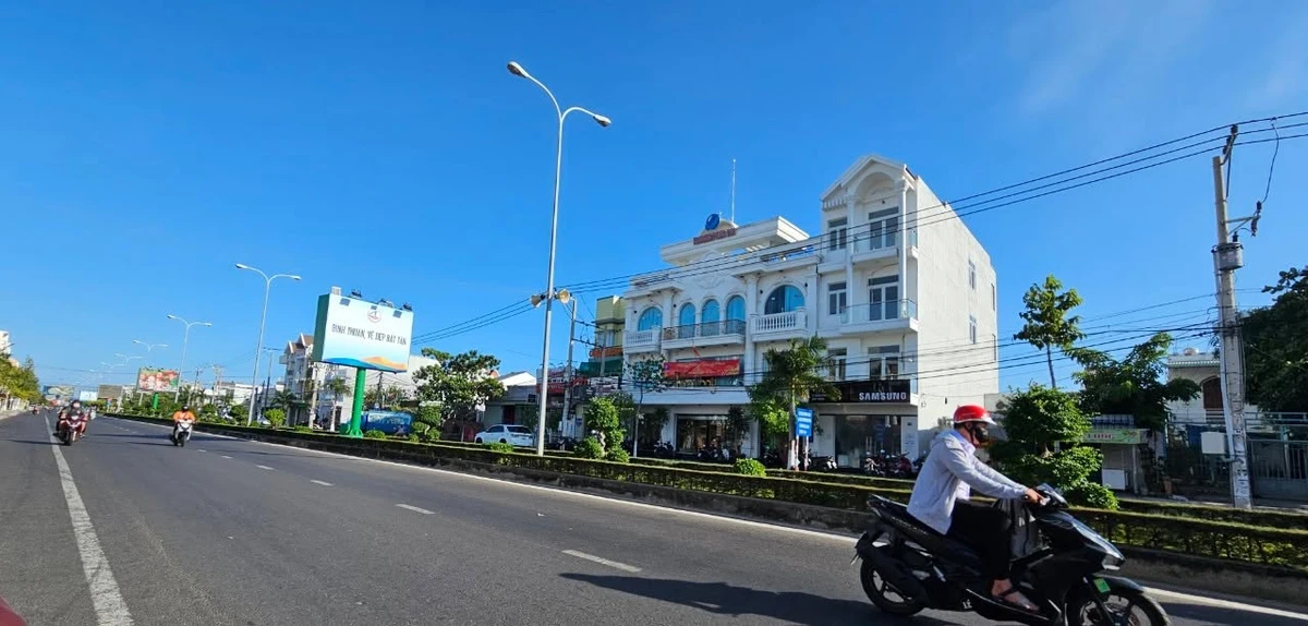 Cho thuê mặt bằng 900m² mặt tiền Hùng Vương, Phú Thủy, Phan Thiết - 80 triệu/tháng - Ảnh thu nhỏ 3