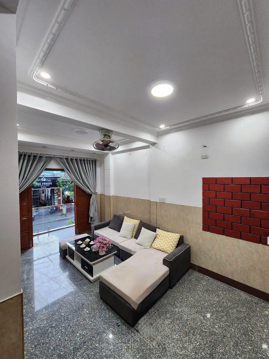 Bán nhà mặt tiền Tô Hiến Thành Quy Nhơn 71m² 7 tỷ - Ảnh thu nhỏ 4