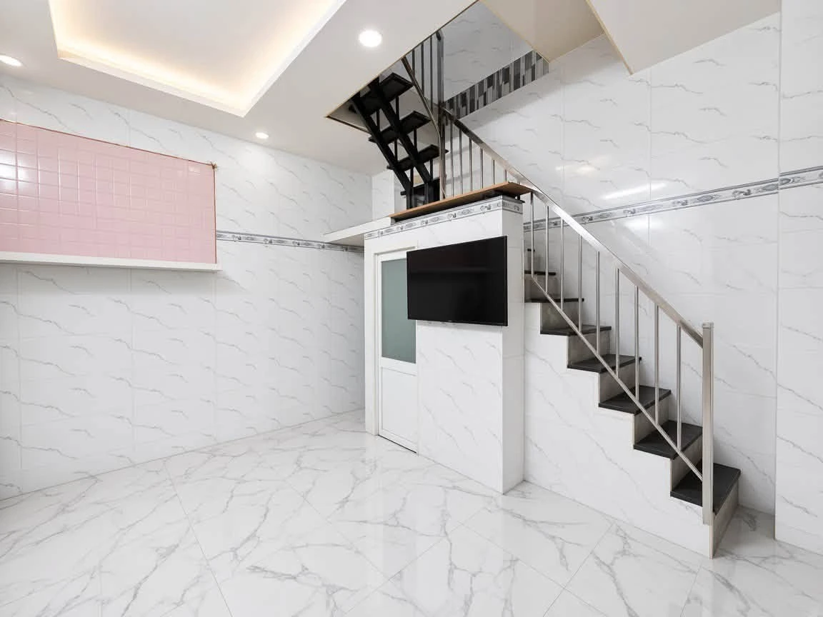 Bán nhà 4 tầng hẻm 3m5 gần Lê Đại Hành, Quận 11, 60m² sử dụng, giá hơn 2 tỷ - Ảnh thu nhỏ 3