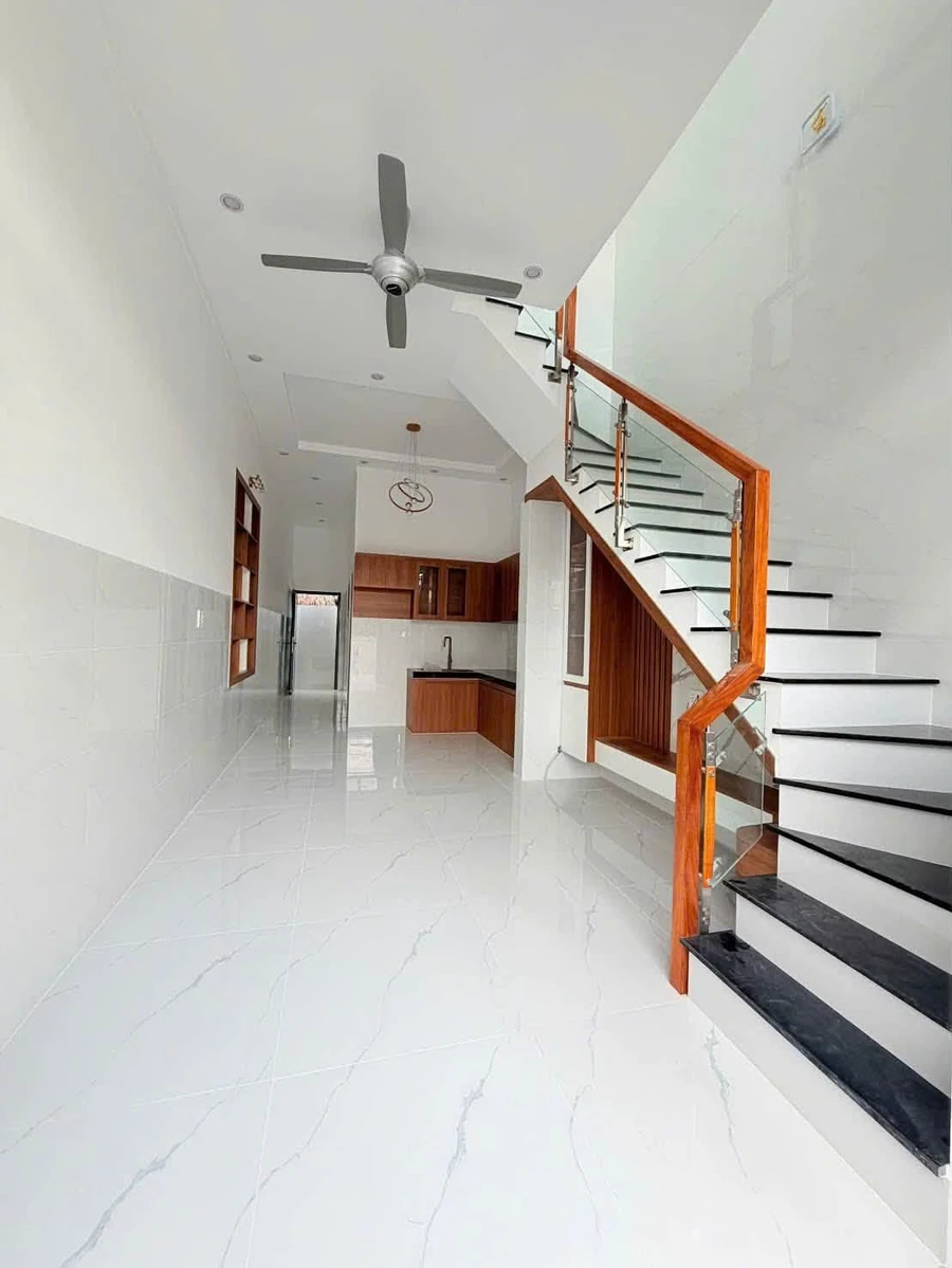 Bán nhà Định Hoà Thủ Dầu Một 60m2 3 phòng ngủ 2.65 tỷ - Ảnh thu nhỏ 3
